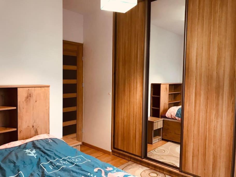 Nowoczesny Apartament Na Pradze Варшава Екстер'єр фото